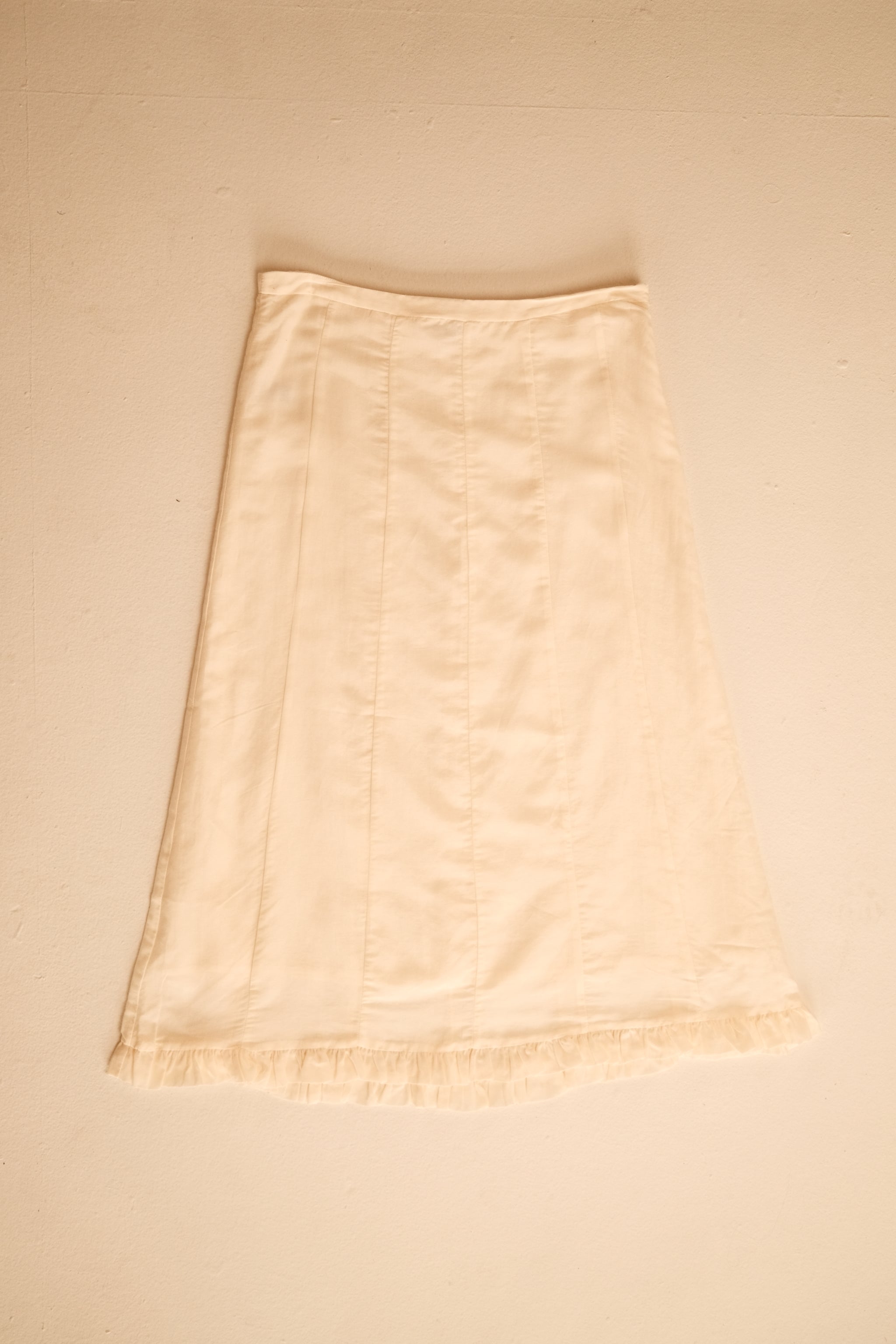 Delicate Low-Rise Skirt