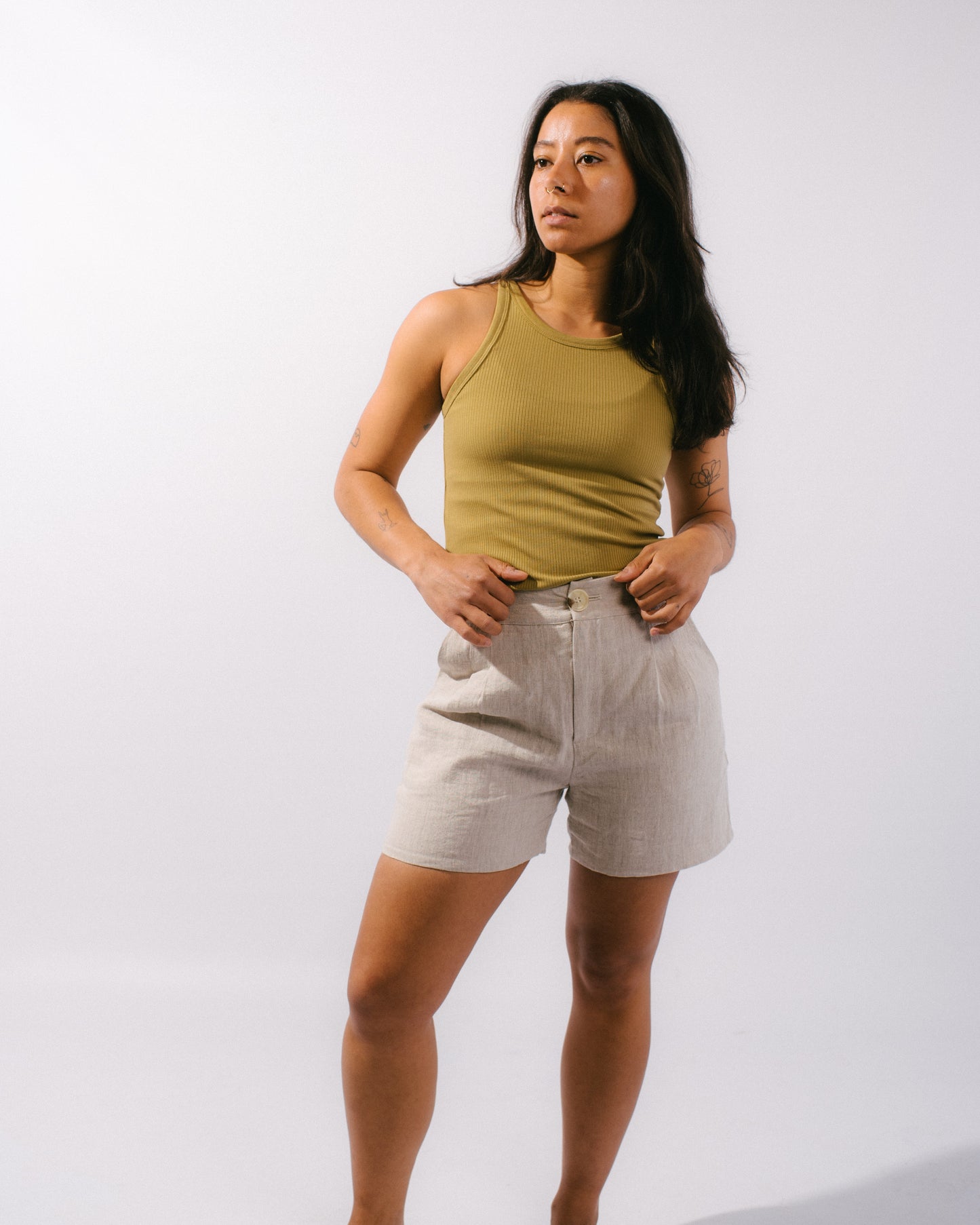 Flax linen shorts on model